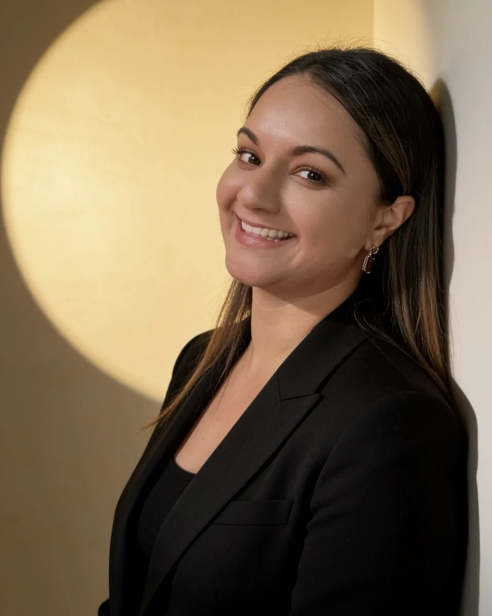 Farrah, Clinical Director and neuroscientist at Neo Elegance Skin Clinic, Derby