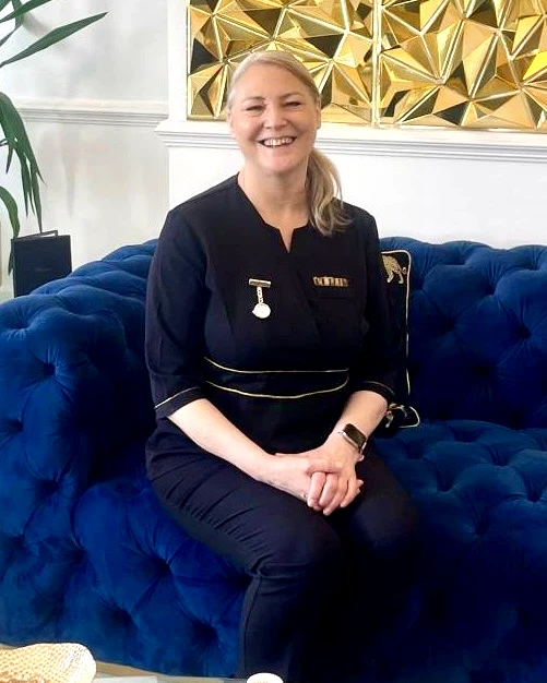 Lindsay, Skin and Wellness Therapist at Neo Elegance Skin Clinic, Derby